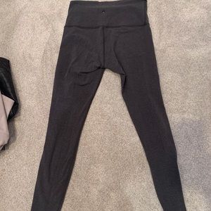 Lulu Lemons heather grey leggings